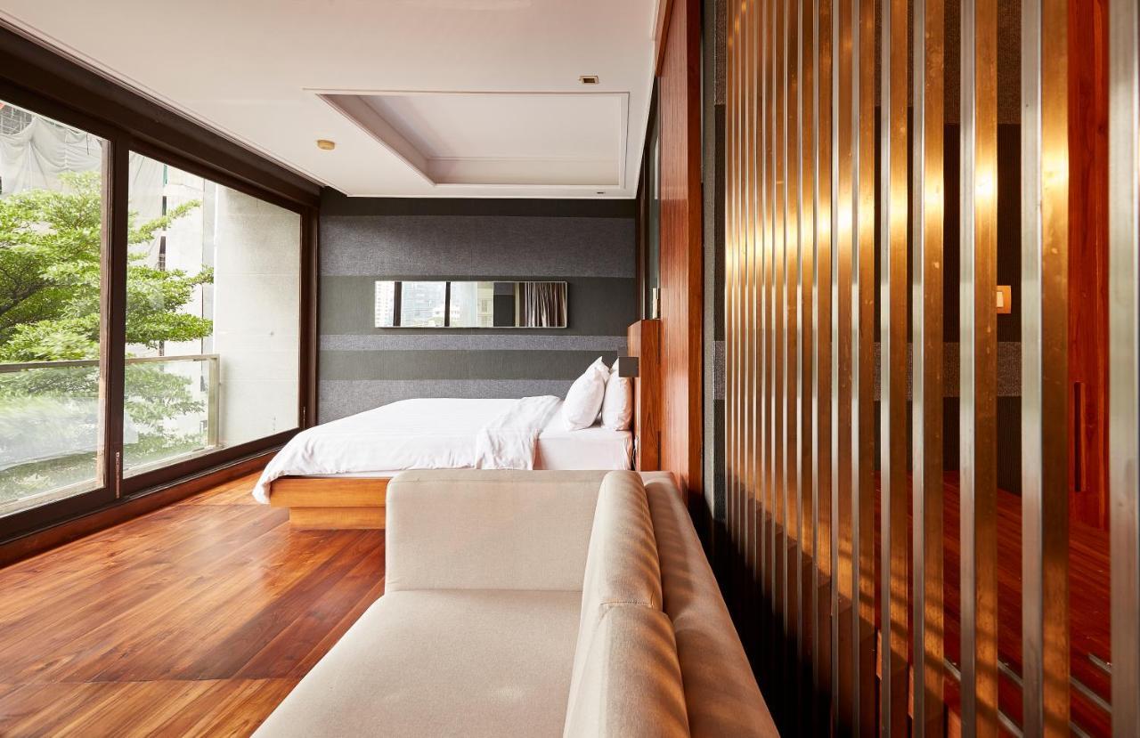 LUXX Langsuan Hotel - SHA Plus Bangkok Bagian luar foto