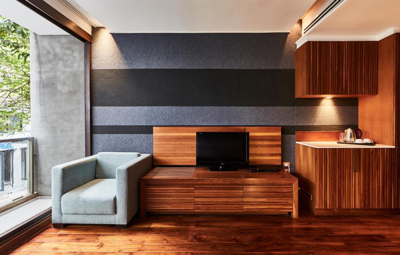 LUXX Langsuan Hotel - SHA Plus Bangkok Bagian luar foto