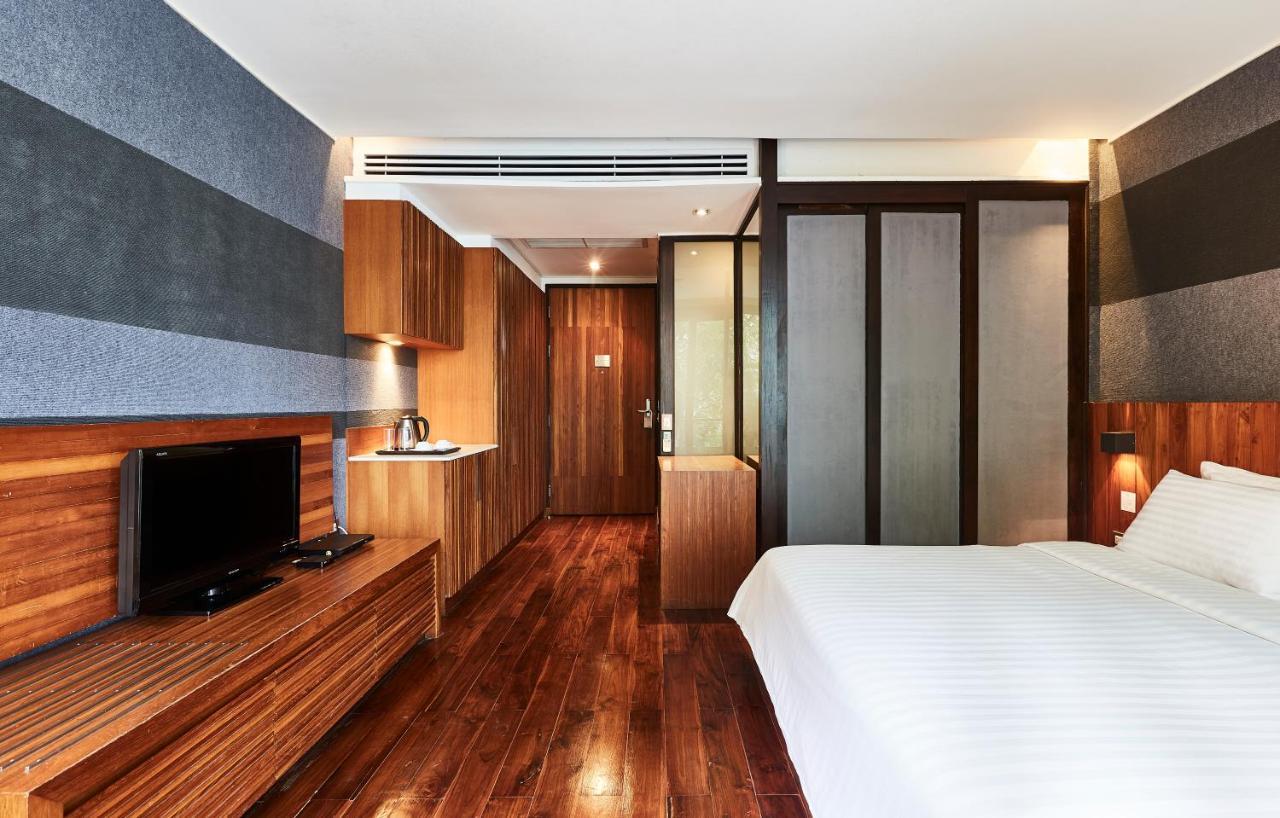 LUXX Langsuan Hotel - SHA Plus Bangkok Bagian luar foto