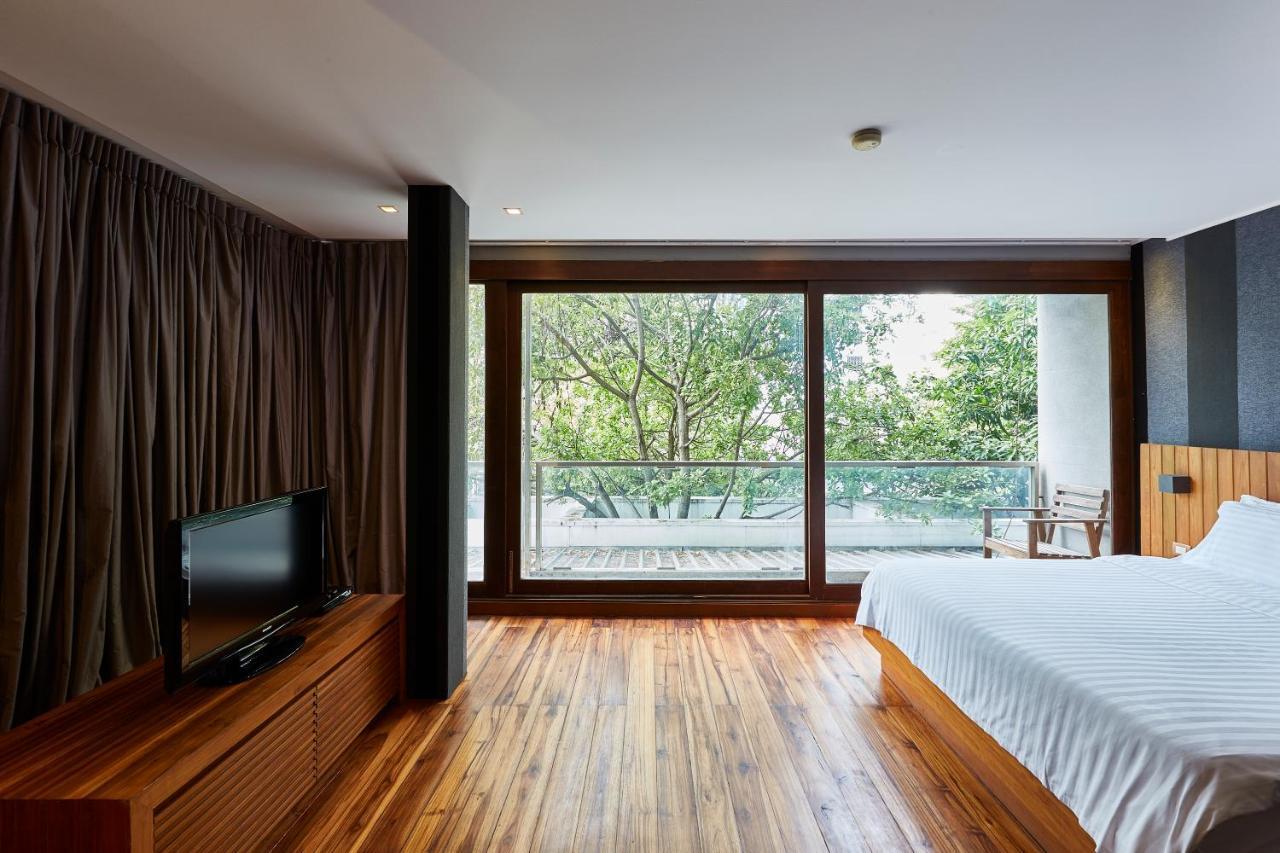 LUXX Langsuan Hotel - SHA Plus Bangkok Bagian luar foto