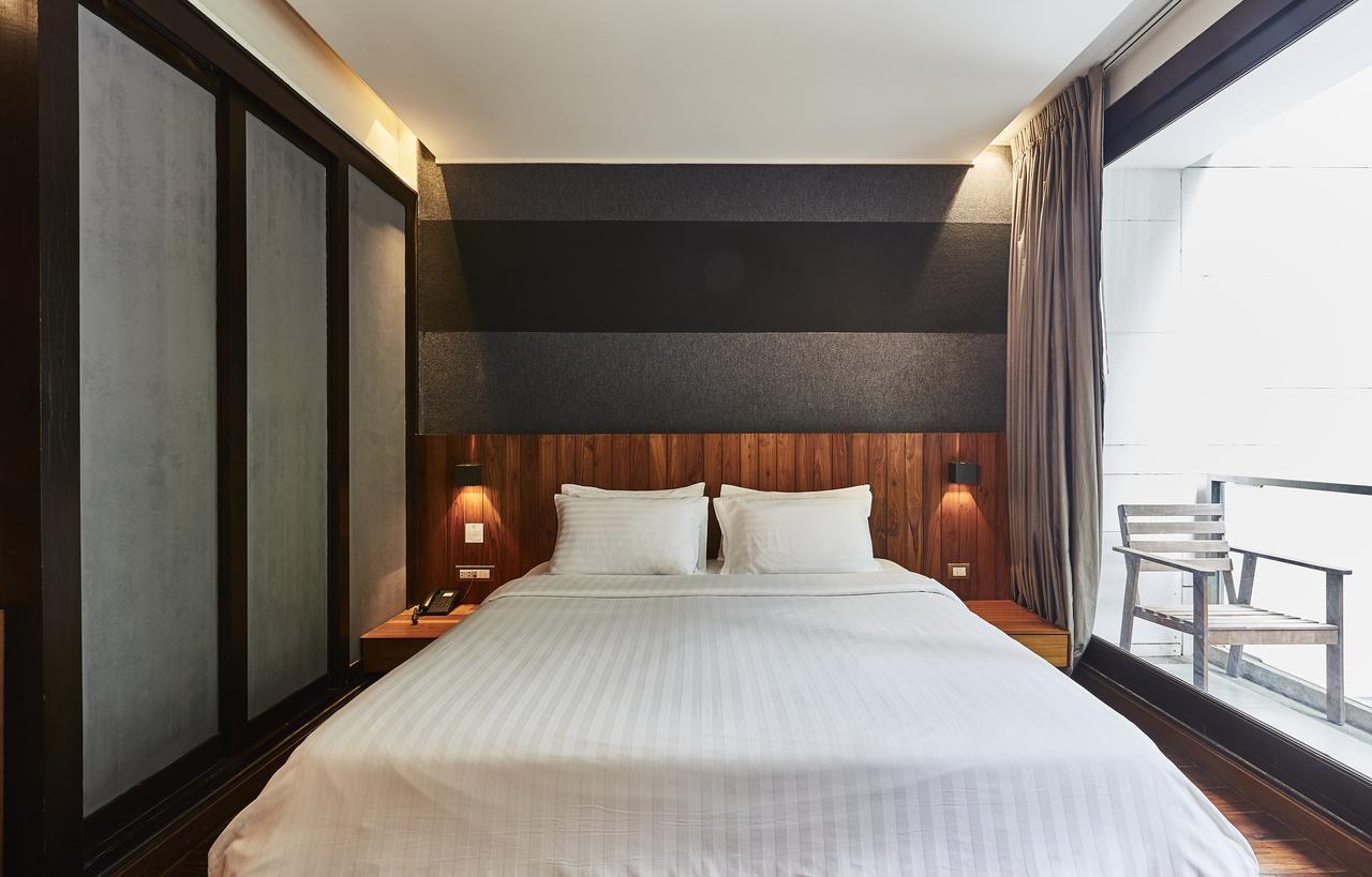 LUXX Langsuan Hotel - SHA Plus Bangkok Bagian luar foto