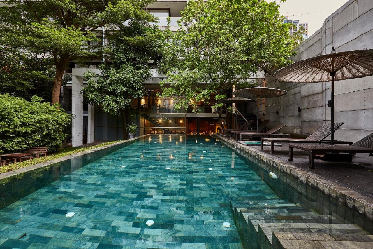 LUXX Langsuan Hotel - SHA Plus Bangkok Bagian luar foto